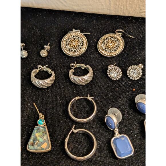 Lot of Nine Pair Silver Tone Pierced Earrings - Picture 5 of 6